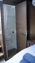 Blue Velvet Lagoon 52