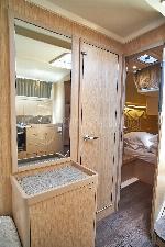 White Beauty Oceanis 41.1