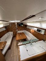 Cash Sun Odyssey 389