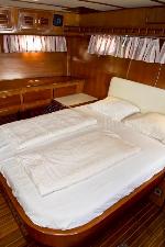 Viva La Libertad  Staryacht 1940