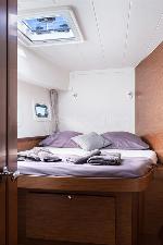 lagoon beneteau lagoon 42 14