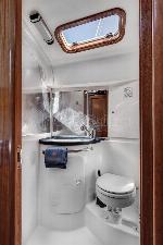 Hespera Bavaria Cruiser 37