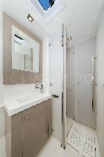 Macho Fountaine Pajot Astrea 42