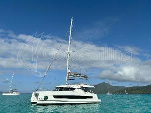 L`ILOT  Bali Catamaran Bali Catspace