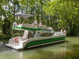 custom made quattro fly c green