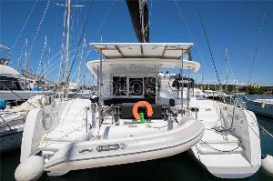 lagoon beneteau lagoon 40