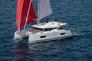 Monkey Puppy Fountaine Pajot Fountaine Pajot Isla 40