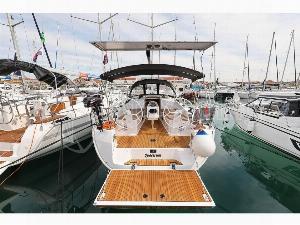 bavaria yachtbau bavaria cruiser 37