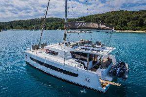 2223-001 Bali Catamaran Bali 4.6