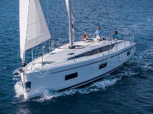 Leopard Bavaria Yachtbau Bavaria C42