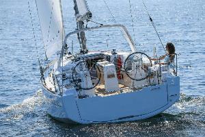 beneteau oceanis 35