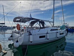 beneteau oceanis 401