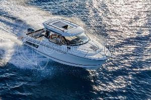 Ares Jeanneau Merry Fisher 795