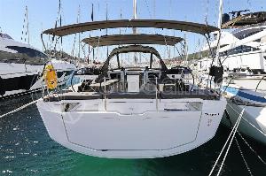 Full Moon Dufour Yachts Dufour 44