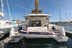 Rozi V Bali Catamaran Bali 4.5