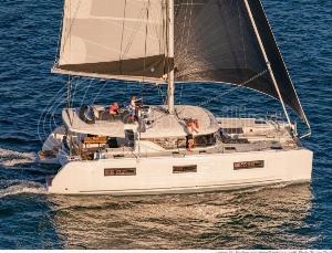 lagoon beneteau lagoon 46