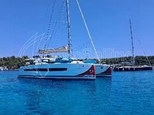 SUNRISE Fountaine Pajot Fountaine Pajot Aura 51