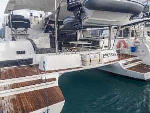 lagoon beneteau lagoon 42