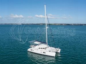 lagoon beneteau lagoon 380