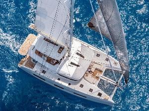 lagoon beneteau lagoon 55