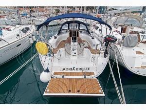 bavaria yachtbau bavaria cruiser 33