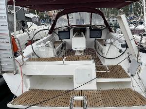 AINA Dufour Yachts Dufour 412 GL