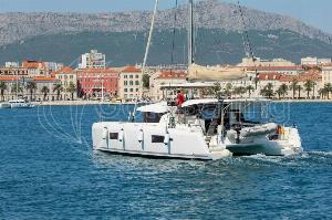 lagoon beneteau lagoon 42
