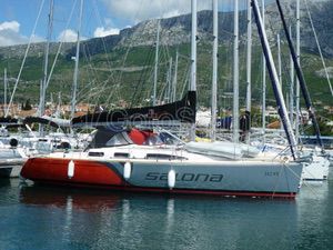 ad boats salona 37