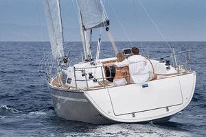 Sea Lion Bavaria Yachtbau Bavaria Cruiser 33