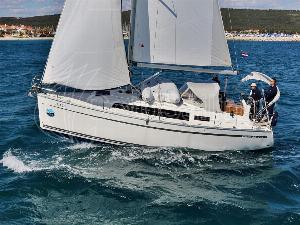 bavaria yachtbau bavaria cruiser 33