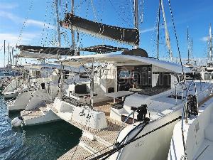 lagoon beneteau lagoon 42