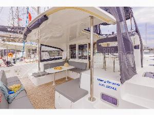 lagoon beneteau lagoon 40