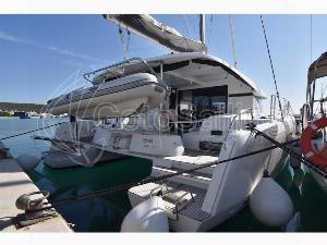 lagoon beneteau lagoon 42