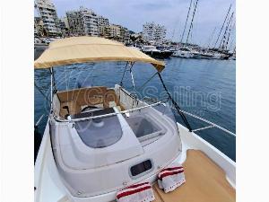 CORRECAMINOS BEEP BEEP Cap Camarat 7.5 WA