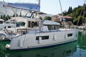 lagoon beneteau lagoon 40